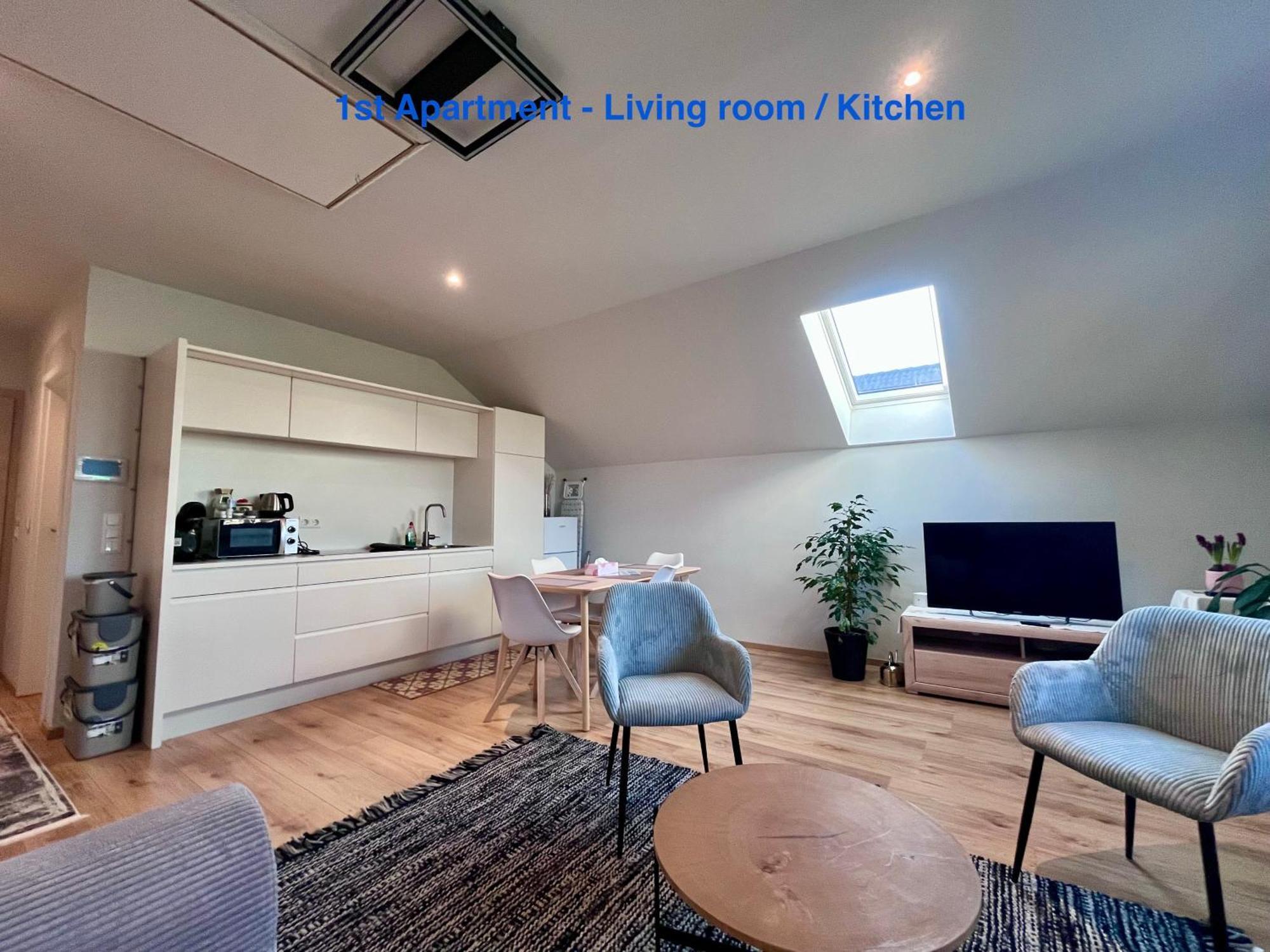 Cozy Apartment Near Vienna Airport 슈베하트 외부 사진