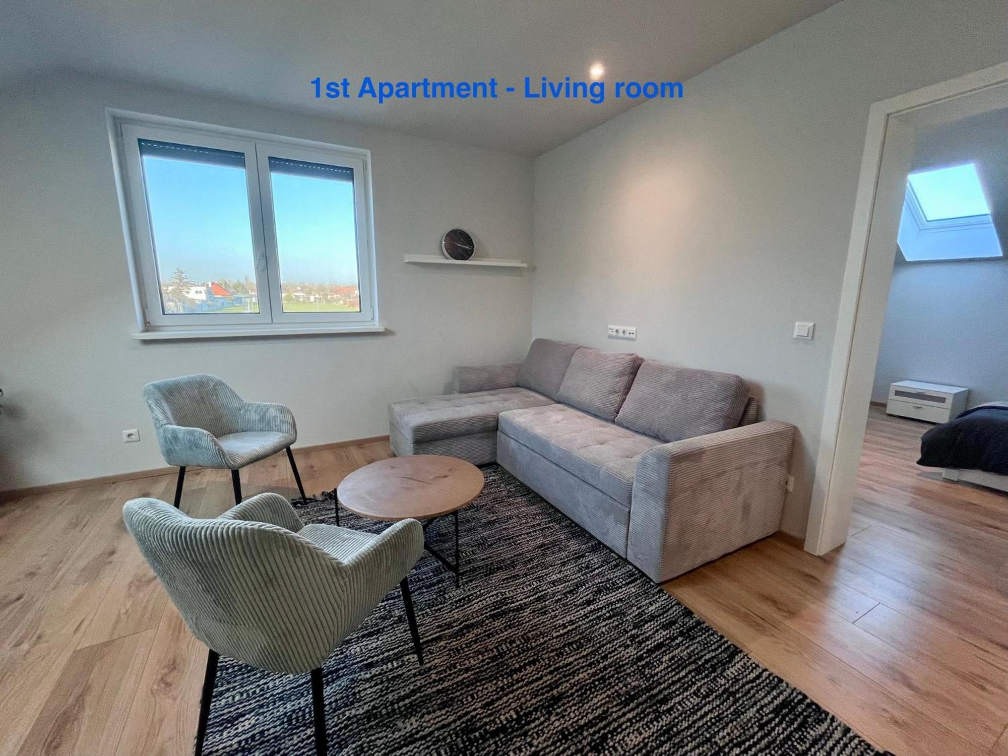 Cozy Apartment Near Vienna Airport 슈베하트 외부 사진