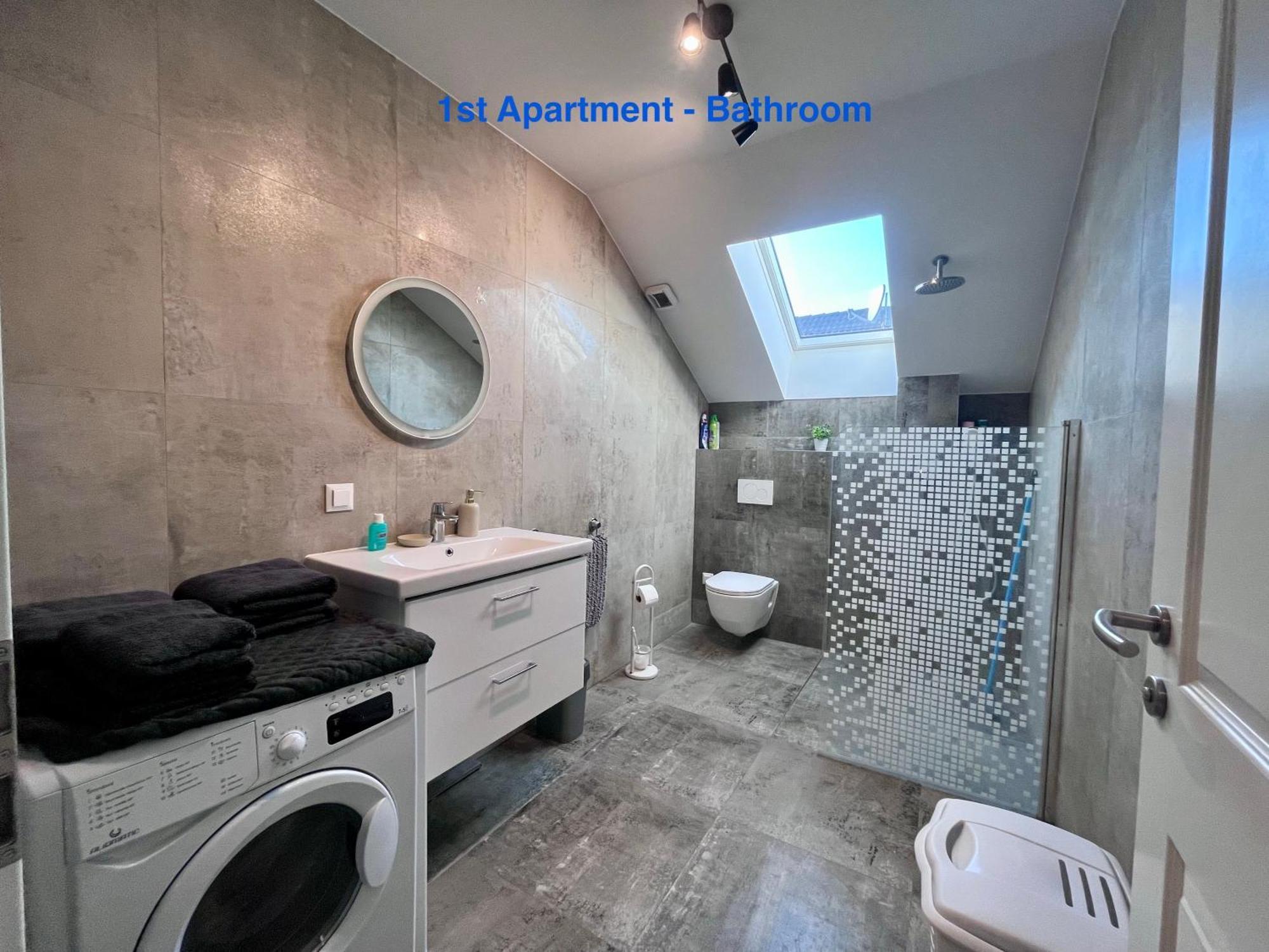 Cozy Apartment Near Vienna Airport 슈베하트 외부 사진